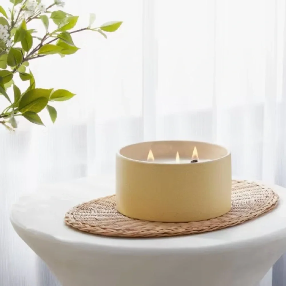 THRESHOLD NWT 3-wick matte texture ceramic wood wick candle -neroli ivy -16oz